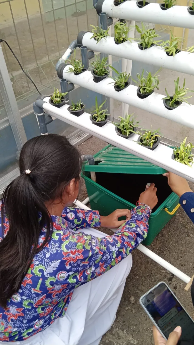 Lahan Urban Farming SDN Cipulir 03 - Gambar 57