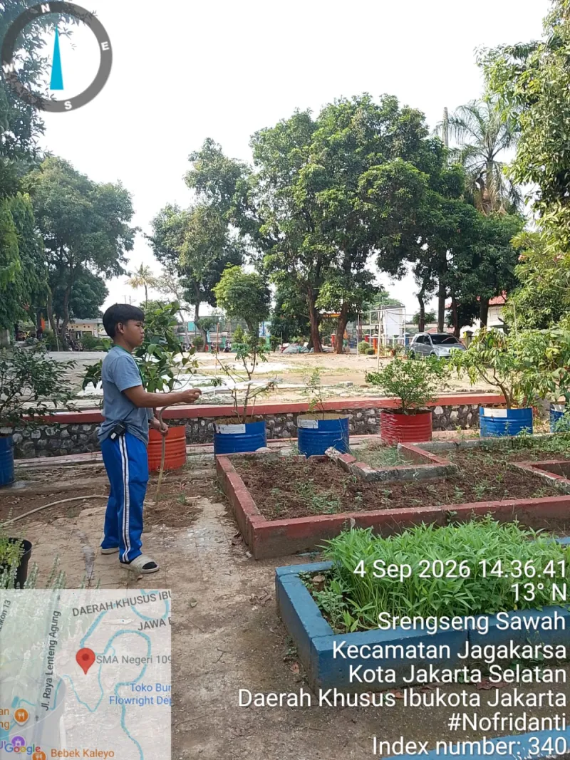 Lahan Urban Farming SMAN 109 Jakarta - Gambar 194