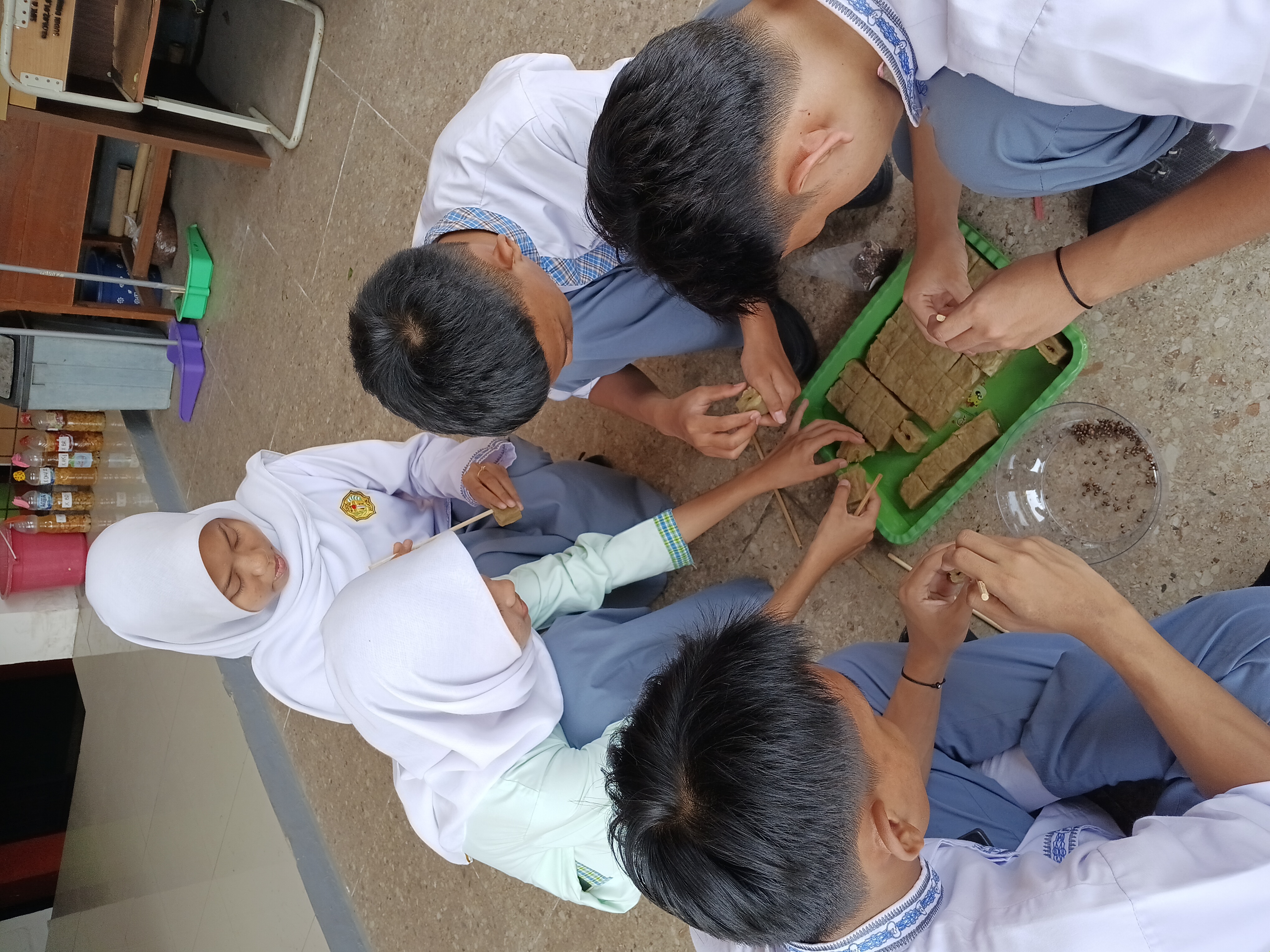 Lahan Urban Farming SMKN 41 Jakarta - Gambar 54