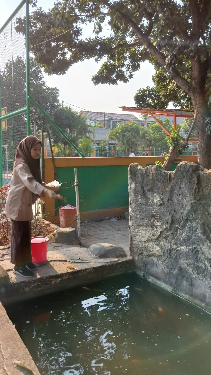 Lahan Urban Farming SMKN 59 Jakarta - Gambar 148