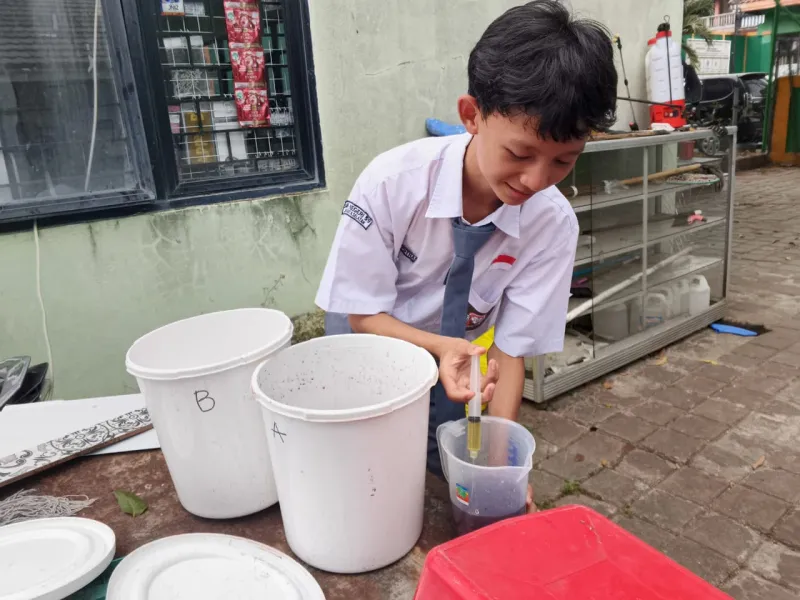 Lahan Urban Farming SMKN 59 Jakarta - Gambar 114
