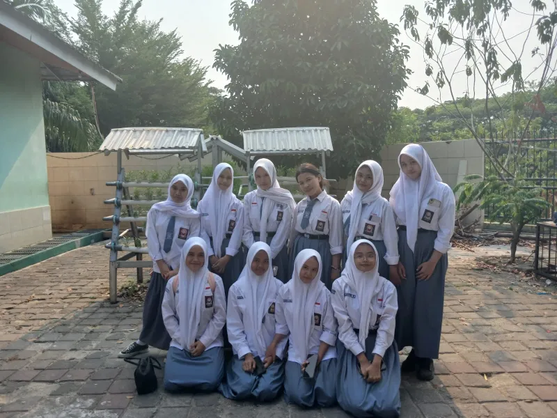 Lahan Urban Farming SMKN 59 Jakarta - Gambar 85