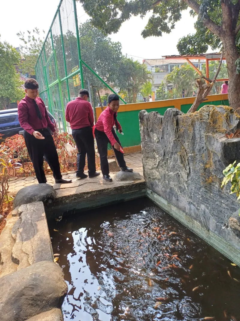 Lahan Urban Farming SMKN 59 Jakarta - Gambar 44
