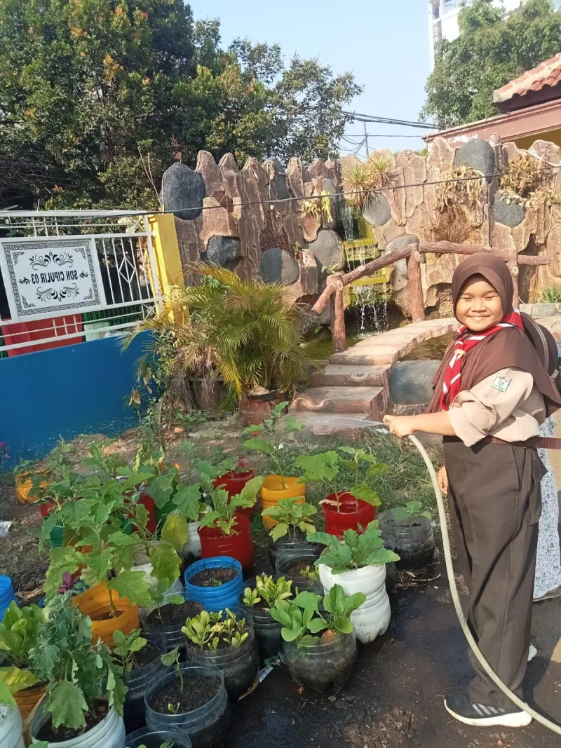 Lahan Urban Farming SDN Cipulir 03 - Gambar 20