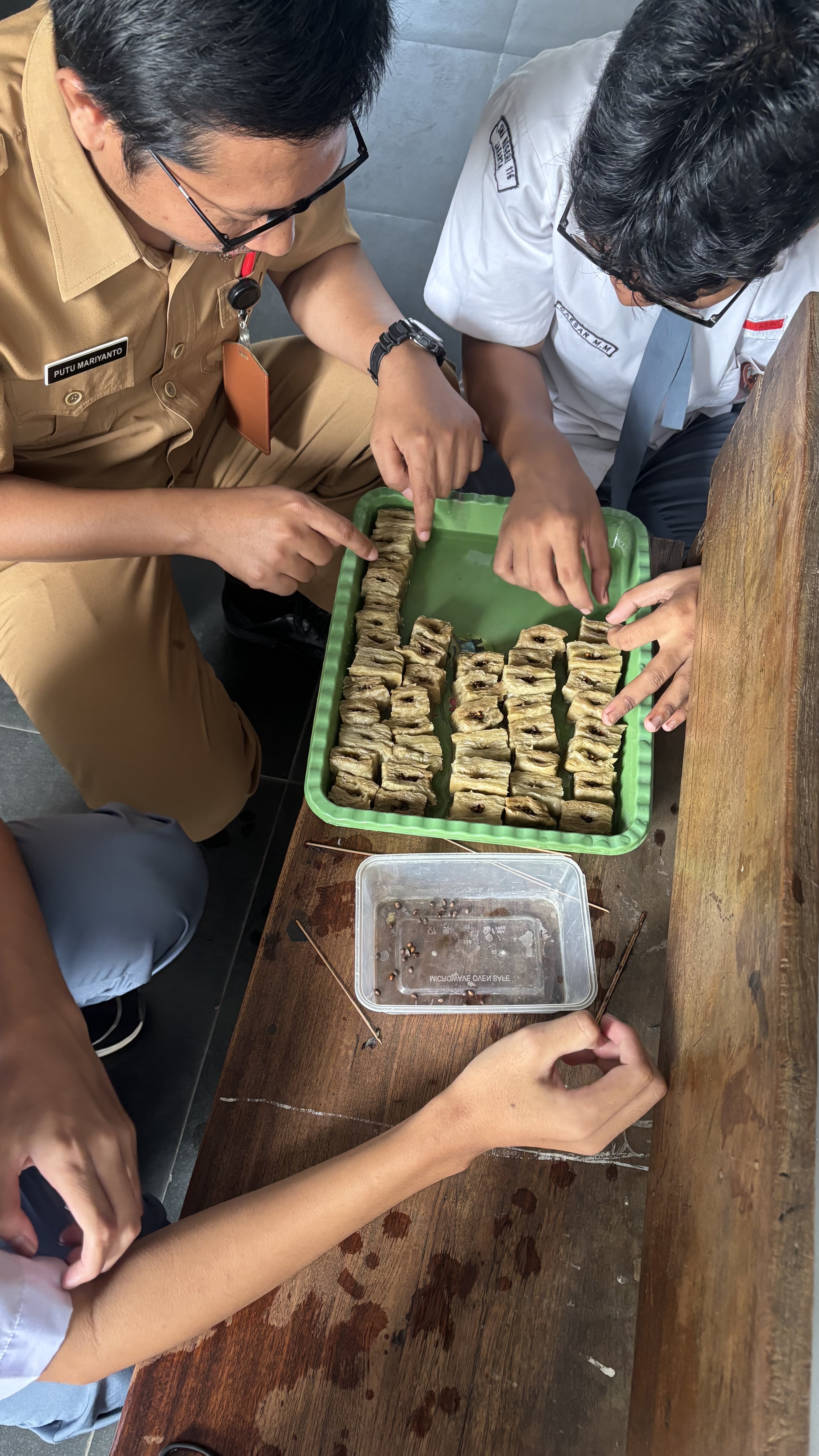 Lahan Urban Farming SMAN 116 Jakarta - Gambar 24