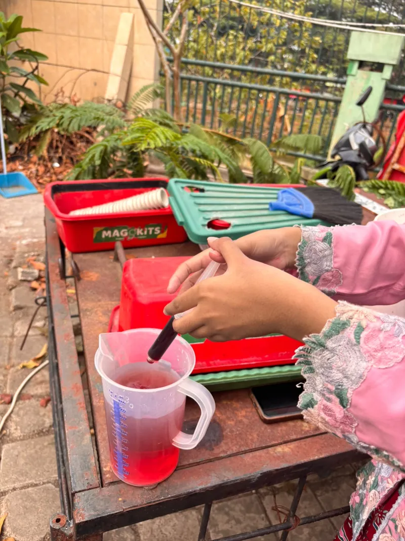 Lahan Urban Farming SMKN 59 Jakarta - Gambar 9