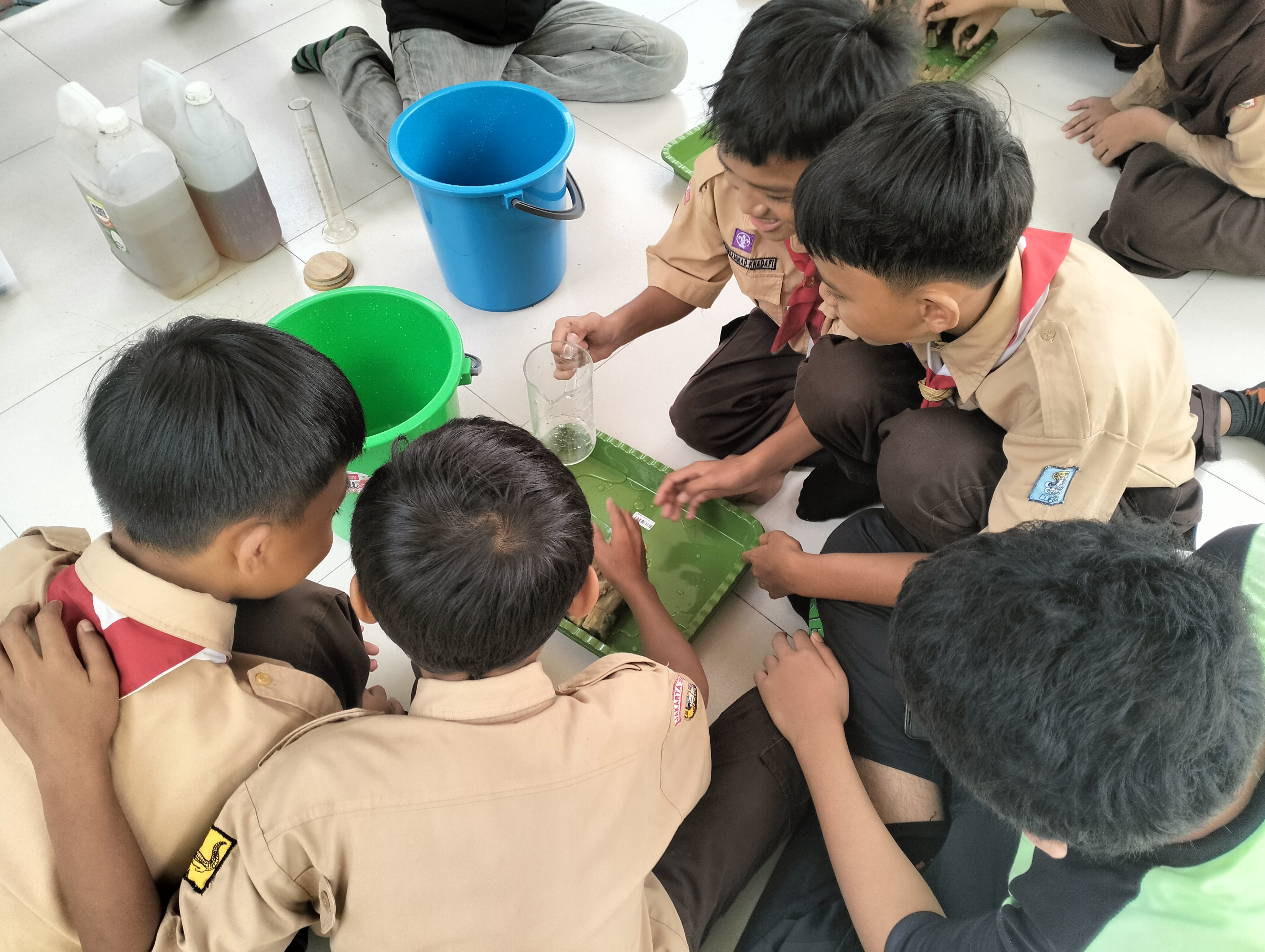 Lahan Urban Farming SDN Lenteng Agung 07 Jakarta - Gambar 112