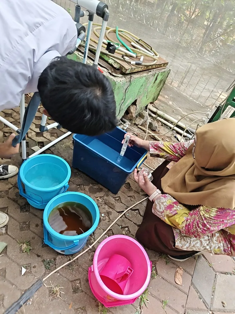Lahan Urban Farming SMAN 34 Jakarta - Gambar 88