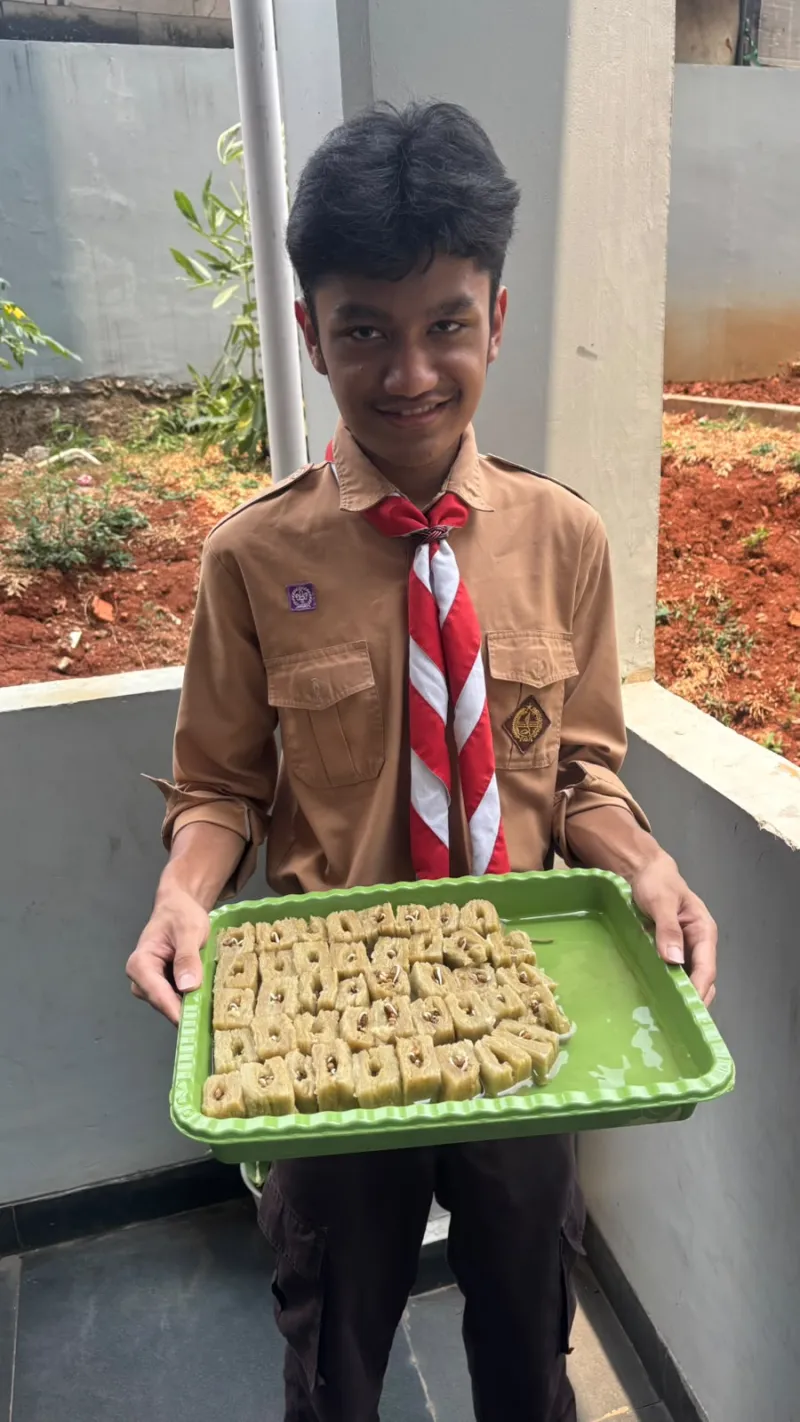 Lahan Urban Farming SMAN 116 Jakarta - Gambar 142